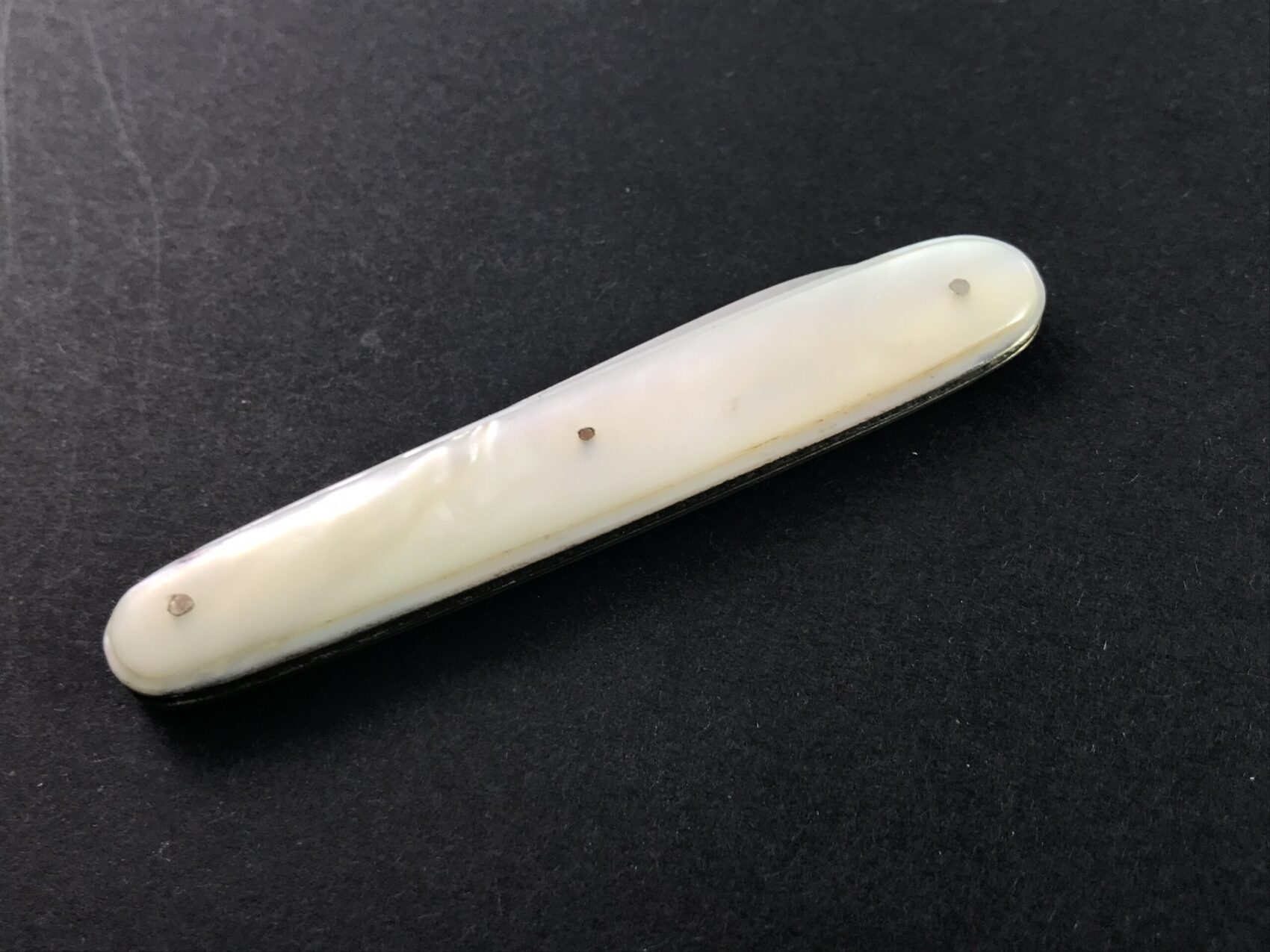 Shadow pocket fruit knife by Atkin Brothers, 1887 - Image 2