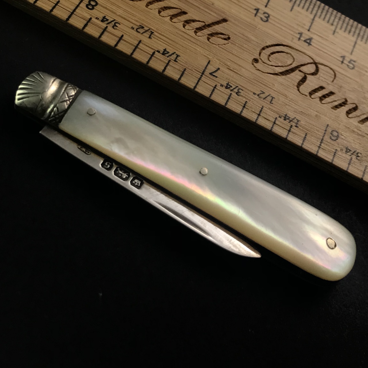 Pocket fruit knife by Charles William Fletcher of Sheffield, 1910 - Image 3