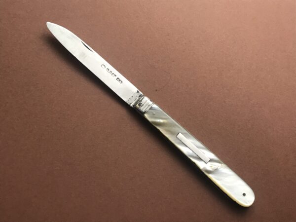 Large pocket fruit knife by William Nowill, 1836