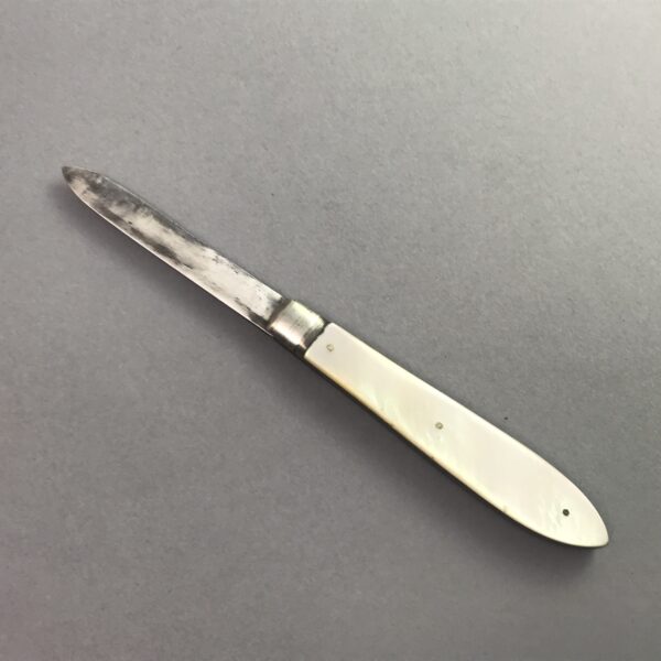 Pocket Fruit knife by Arthur Staniforth of Sheffield, 1915 - Image 3