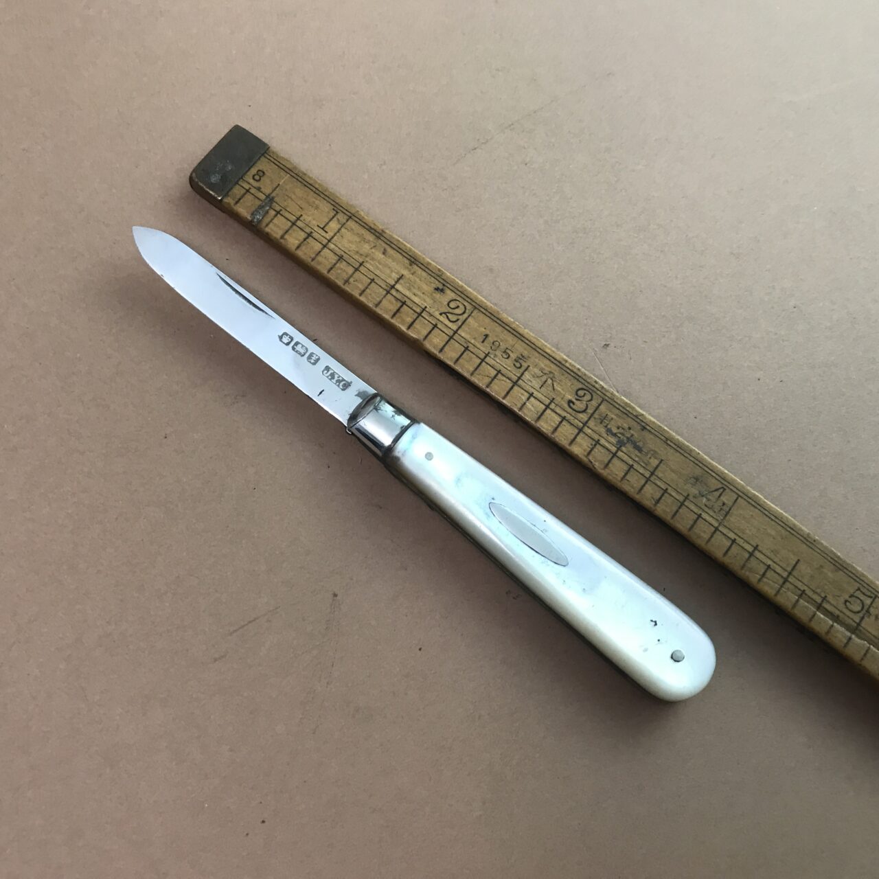 John Yeomans Cowlishaw pocket fruit knife, 1915