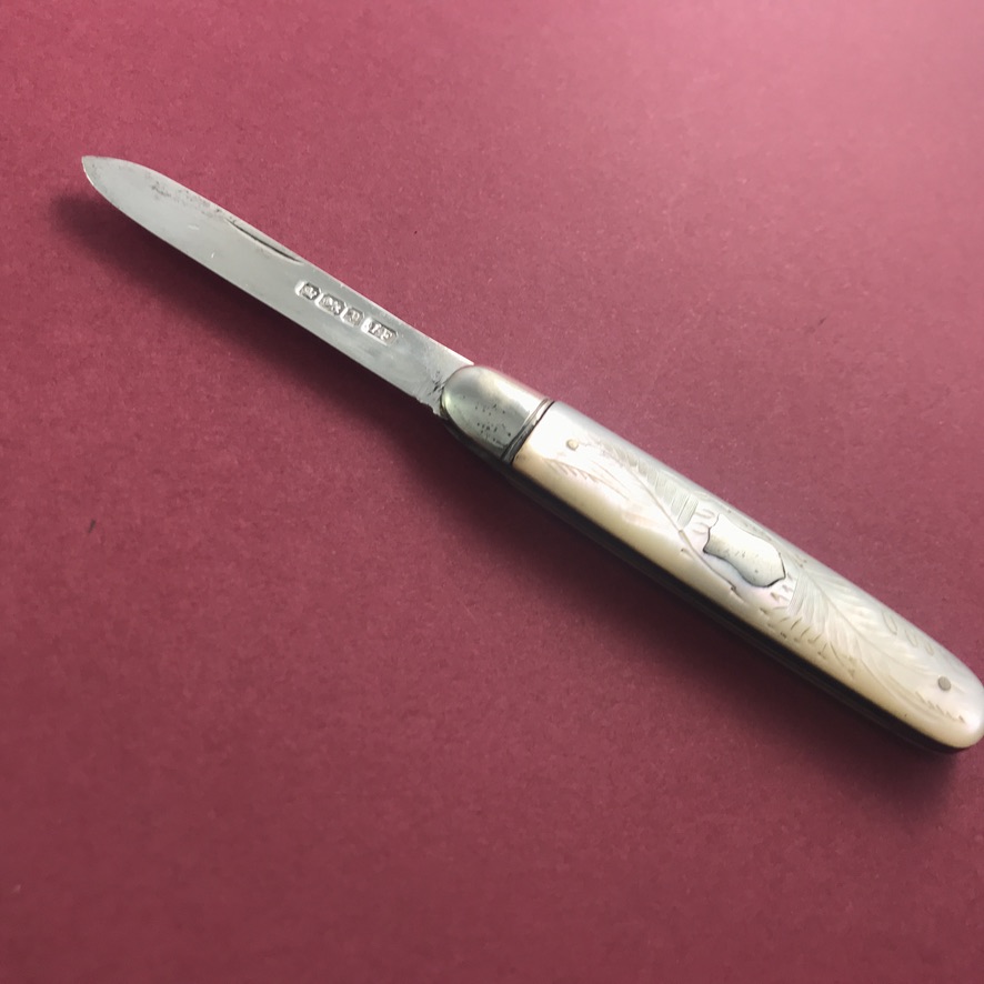 Pocket fruit knife by James Fenton of Birmingham, 1907 - Image 2