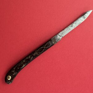 French Pocket fruit knife with intricate gold piqué work, c. 1760